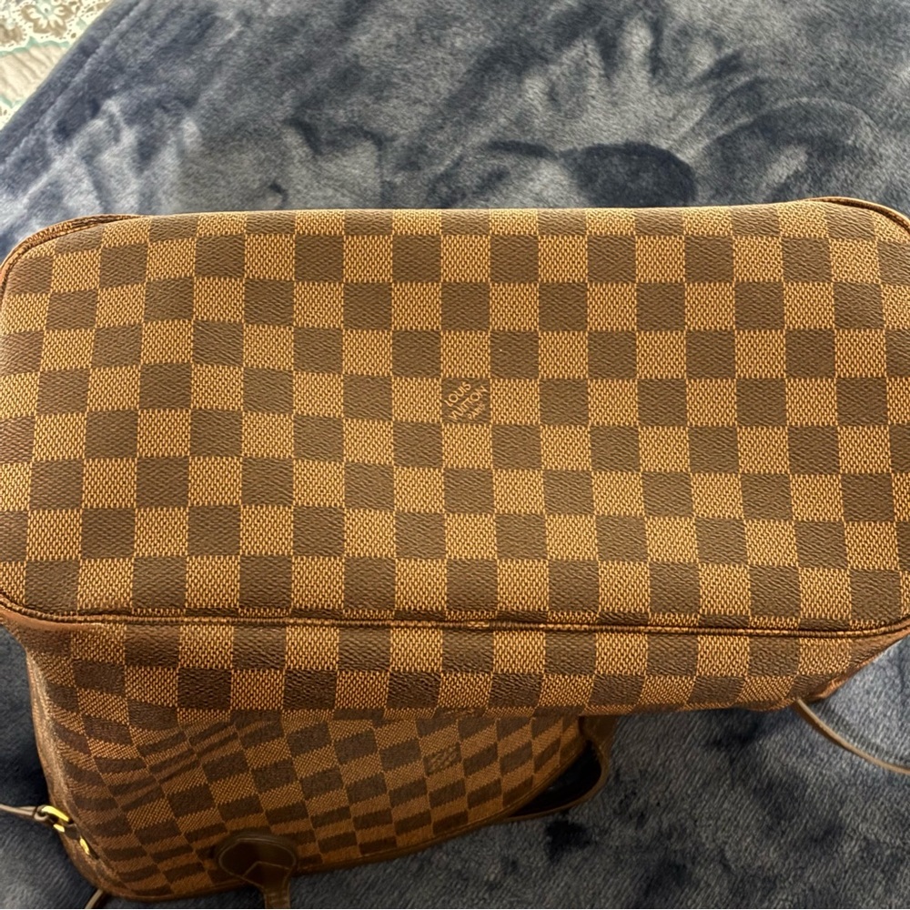 Louis Vuitton Neverfull MM in Damier Ebene with new insert - Picture 10 of 16
